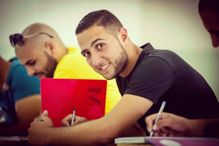 Quels DUT choisir pour mieux intégrer le monde professionnel ?