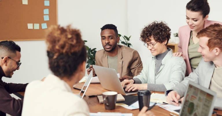 Quels sont les leviers d&rsquo;une communication visuelle efficace en facilitation graphique ?