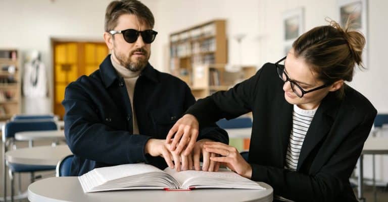 Comment se démarquer dans des domaines pointus grâce à une formation spécialisée ?