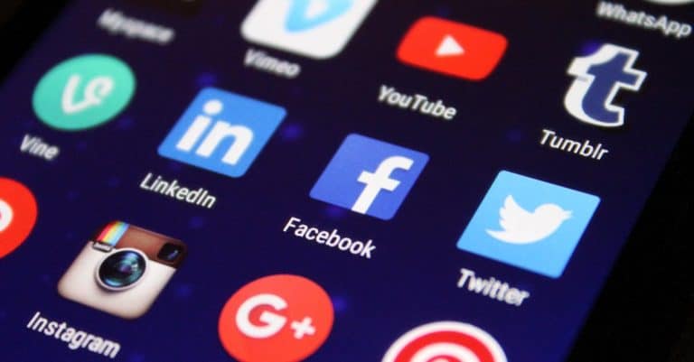Comment la digitalisation crée-t-elle des opportunités dans le monde de l’emploi ?