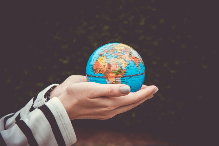 Quels sont les enjeux de la compétitivité dans un monde globalisé pour l’emploi du futur ?