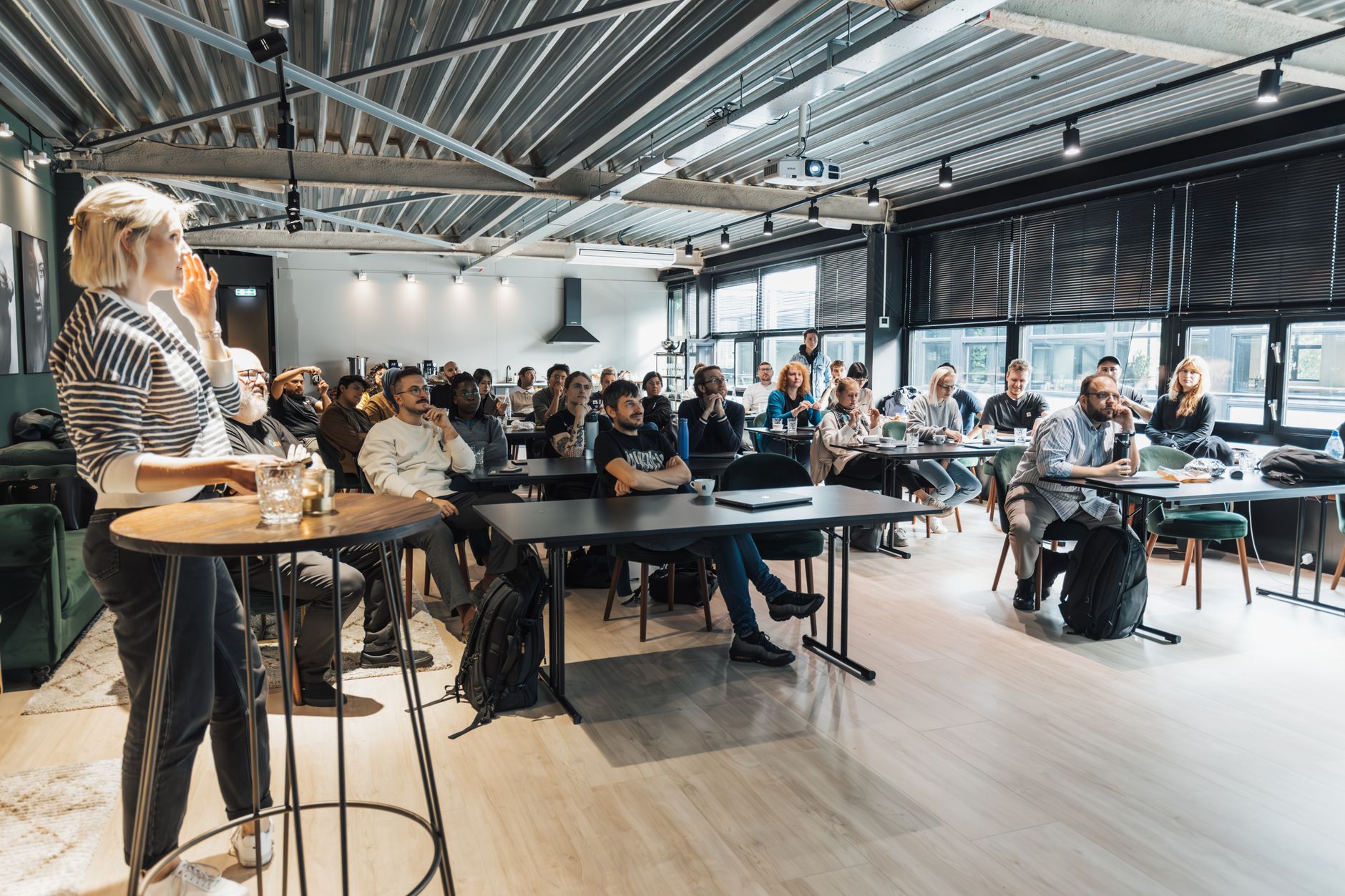 Comment relever les défis de la formation à la communication non violente dans les organisations ?
