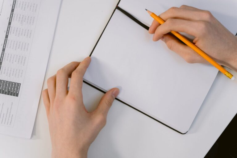 Étudier à la maison : bonnes pratiques et pièges à éviter