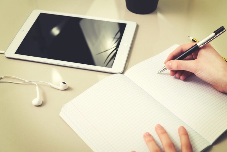Gestion du stress pendant les examens : astuces essentielles