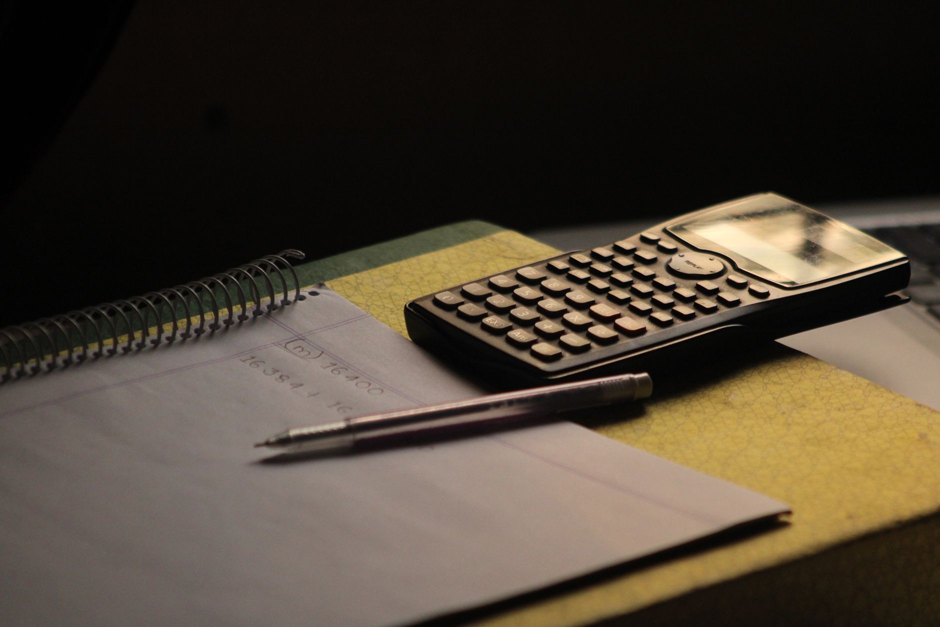 Approfondir ses cours avec les outils numériques